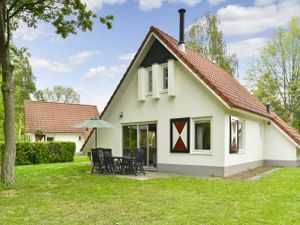 21677631-Ferienhaus-6-Posterholt-300x225-0