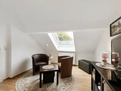 Photo, INSIDE, OUTSIDE