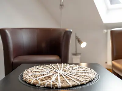 Photo, INSIDE, OUTSIDE