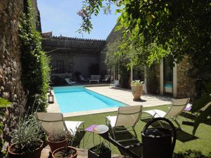 23042163-Ferienhaus-8-Pouzols-Minervois-300x225-0