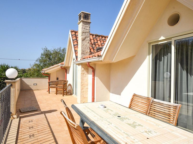 23754457-Ferienhaus-8-Pozzallo-800x600-1