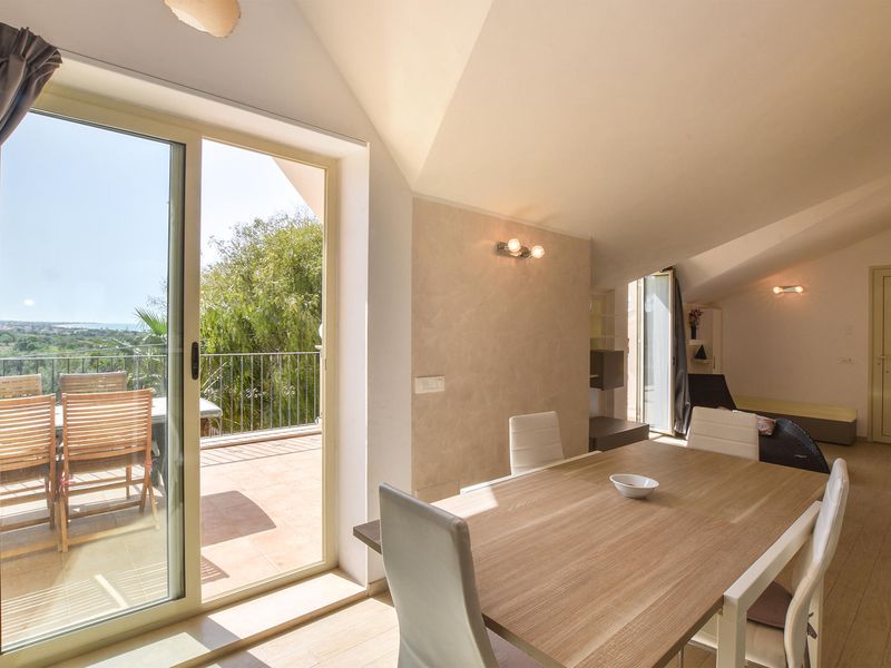 23754457-Ferienhaus-8-Pozzallo-800x600-2