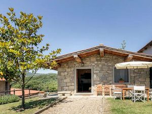 Ferienhaus für 2 Personen (48 m²) ab 84 € in Pratovecchio
