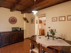 23188011-Ferienhaus-4-Pratovecchio-300x225-5