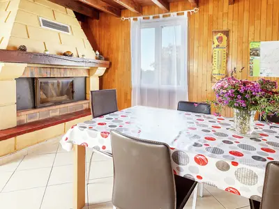 DiningRoom