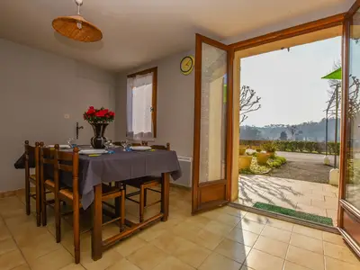 DiningRoom
