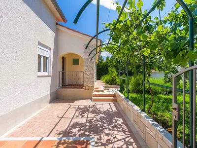Ferienhaus für 6 Personen (115 m²) in Premantura 3/10
