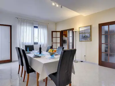 Ferienhaus für 10 Personen (280 m²) in Premantura 8/10