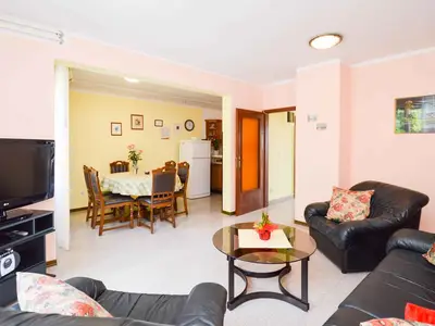 Ferienhaus für 6 Personen (110 m²) in Premantura 10/10