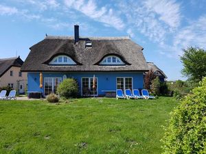 18809096-Ferienhaus-9-Prerow-300x225-1