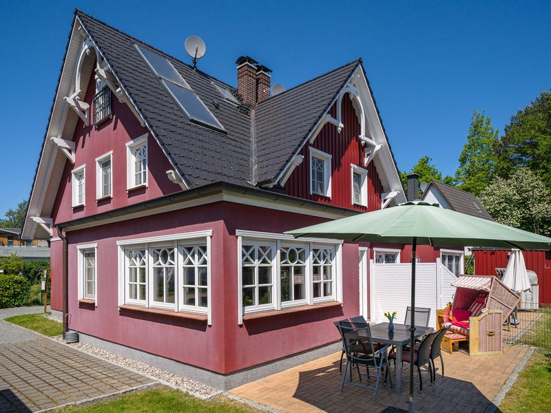 24015992-Ferienhaus-6-Prerow-800x600-1