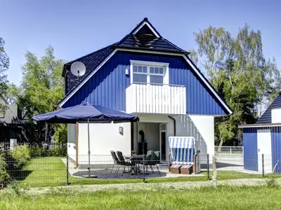 Ferienhaus für 4 Personen (100 m²) in Prerow 1/10
