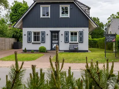 Ferienhaus für 6 Personen (105 m²) in Prerow 1/10