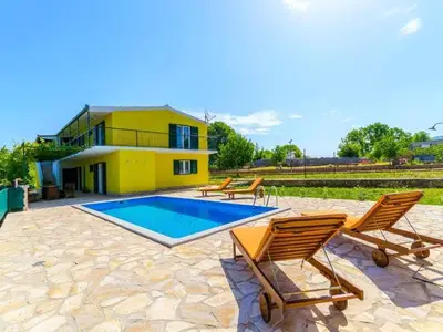 Ferienhaus für 6 Personen in Primorski Dolac 2/10