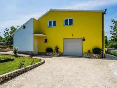 Ferienhaus für 6 Personen in Primorski Dolac 3/10