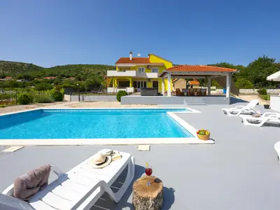 pool