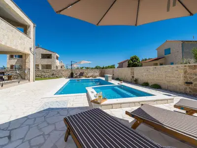 Ferienhaus für 8 Personen (150 m²) in Privlaka 6/10