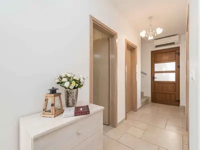 Ferienhaus für 6 Personen (130 m²) in Privlaka 4/10