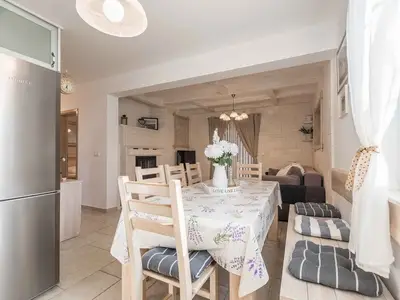 Ferienhaus für 6 Personen (130 m²) in Privlaka 10/10