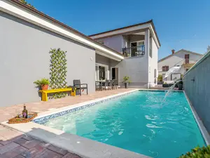 Ferienhaus für 8 Personen (140 m²) in Privlaka