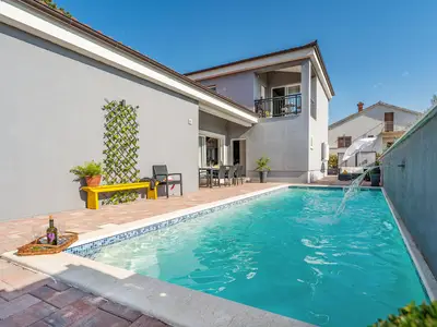 pool