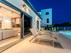 Ferienhaus für 7 Personen (180 m²) in Privlaka
