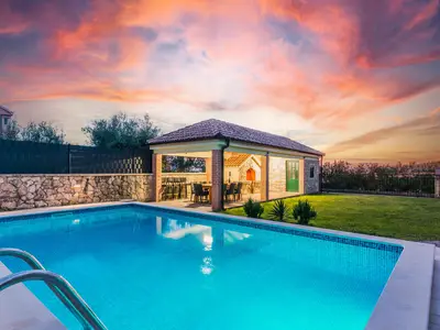 pool