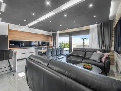 Ferienhaus für 10 Personen (240 m²) in Privlaka 4/10