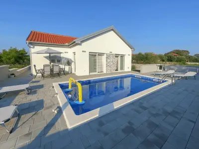 Ferienhaus für 6 Personen (90 m²) in Privlaka 2/10