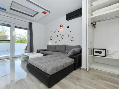 Ferienhaus für 8 Personen (150 m²) in Privlaka 5/10