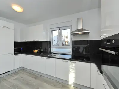 Ferienhaus für 8 Personen (150 m²) in Privlaka 10/10