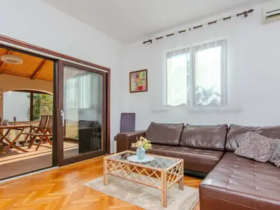 Ferienhaus für 4 Personen (100 m²) in Privlaka 3/10