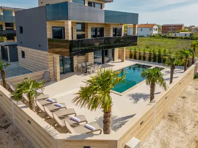 Ferienhaus für 10 Personen (240 m²) in Privlaka 1/10