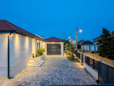 Ferienhaus für 7 Personen (180 m²) in Privlaka 6/10