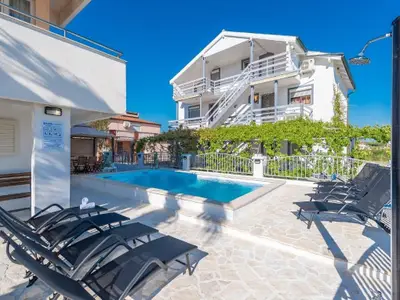 Ferienhaus für 10 Personen (180 m²) in Privlaka 4/10