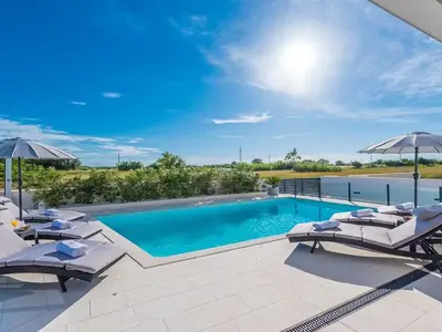 Ferienhaus für 6 Personen (190 m²) in Privlaka 4/10