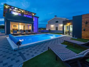 Ferienhaus für 6 Personen (180 m²) in Privlaka