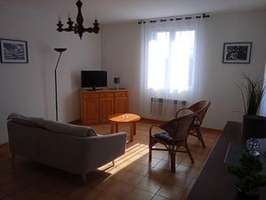 23509085-Ferienhaus-5-Prugnanes-300x225-5