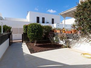 23917868-Ferienhaus-5-Puerto Calero-300x225-2