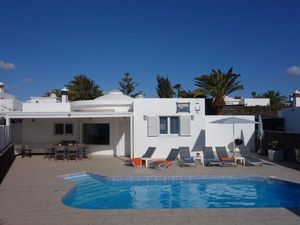 23140617-Ferienhaus-9-Puerto del Carmen-300x225-1