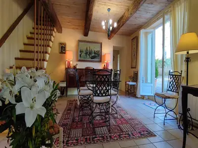 DiningRoom