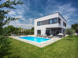 Ferienhaus für 8 Personen (258 m²) in Pula (Istarska)