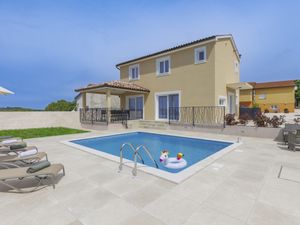 Ferienhaus für 5 Personen (150 m²) in Pula (Istarska)