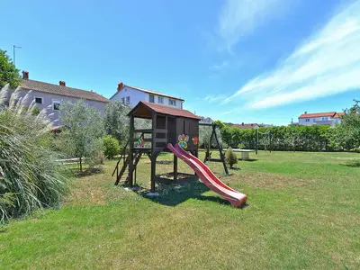 Ferienhaus für 8 Personen (135 m²) in Pula (Istarska) 3/10