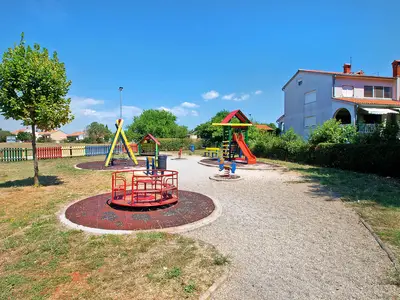 Ferienhaus für 8 Personen (130 m²) in Pula (Istarska) 2/10