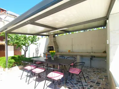 Ferienhaus für 8 Personen (180 m²) in Pula (Istarska) 9/10
