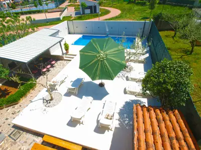 Ferienhaus für 8 Personen (180 m²) in Pula (Istarska) 10/10
