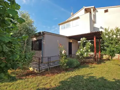 Ferienhaus für 4 Personen (45 m²) in Pula (Istarska) 2/10