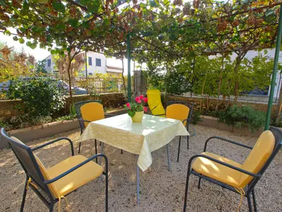 Ferienhaus für 4 Personen (56 m²) in Pula (Istarska) 2/10