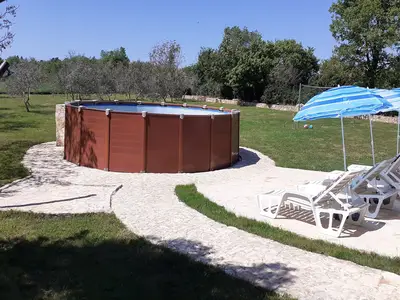 PoolOfHouse